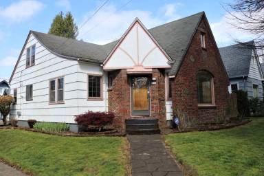 Main picture of 3101 NE 8th Ave