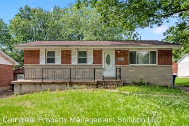 Main picture of 1386 Reale Ave