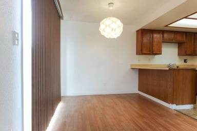 Main picture of 2019 C St SE