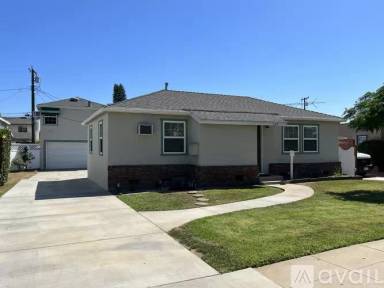 Main picture of 124 Orange Grove Ave