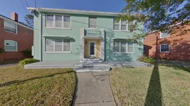Main picture of 1253 Belmont Ter
