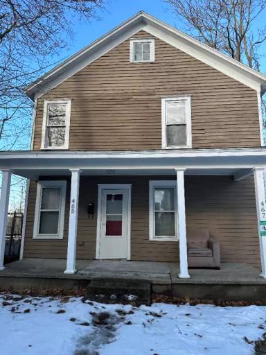 Main picture of 465 Crescent St NE
