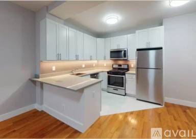 Main picture of 87 Hamilton Pl
