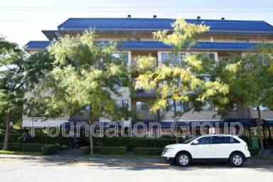 Main picture of Hilltop Court Apartments