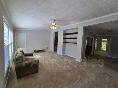 Main picture of 7217 Ramblewood Dr