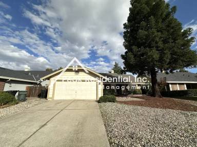 Main picture of 1448 Deerfield Cir