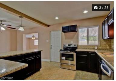 Main picture of 1420 W Missouri Ave
