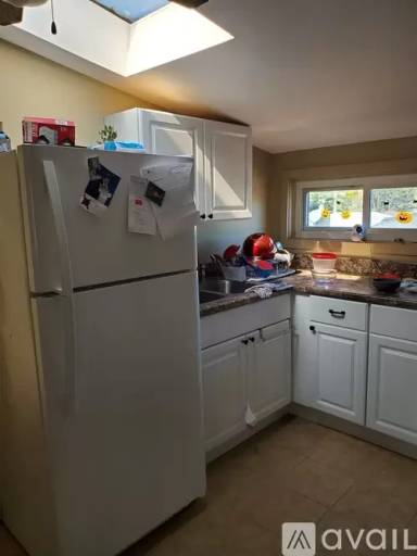 Main picture of 3336 N Oriole Ave