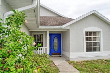 Main picture of 132 Azalea Dr