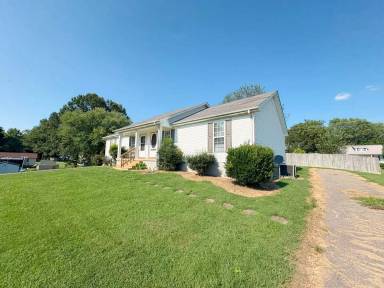 Main picture of 3016 Ray St