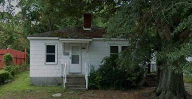 Main picture of 905 Hackett St