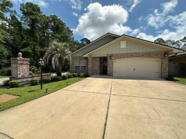 Main picture of 1199 French Quarter Way