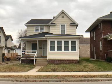 Main picture of 216 S Race St
