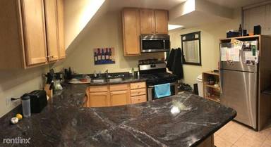 Main picture of 2717 N Kenmore Ave