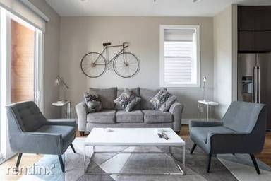 Main picture of 611 27th Ave N