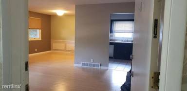Main picture of 4558 W Sylvania Ave