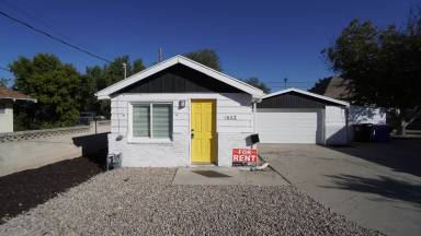 Main picture of 612 W 6th Ave