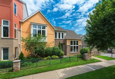 Main picture of 2304 City View Dr