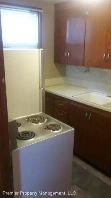 Main picture of 1009 2nd St NW
