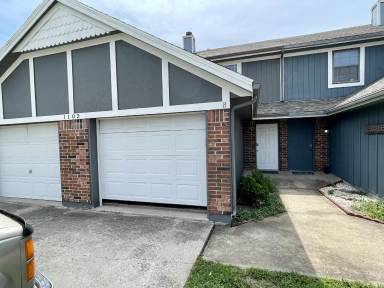 Main picture of 1102 Pine Ct