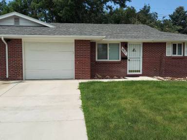 Main picture of 10171 W 59th Pl