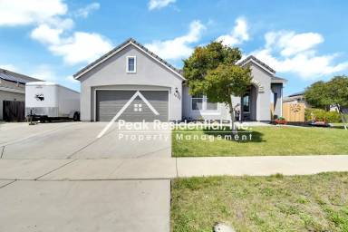 Main picture of 1053 Zanes Dr