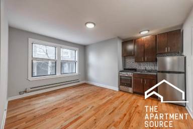Main picture of 4546 N Damen Ave Apartments