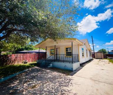 Main picture of 2621 Tarlton St