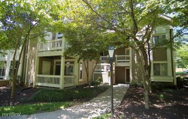 Main picture of Bentley Place Condominiums