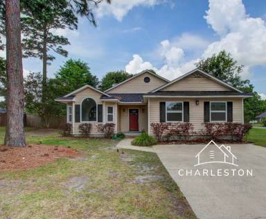 Main picture of 8115 Pleasant Ridge Dr