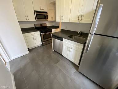Main picture of 6395 Austin St