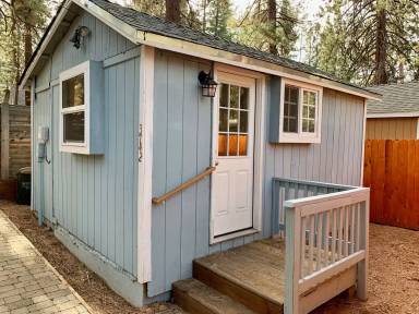 Main picture of 3742 Tamarack Ave