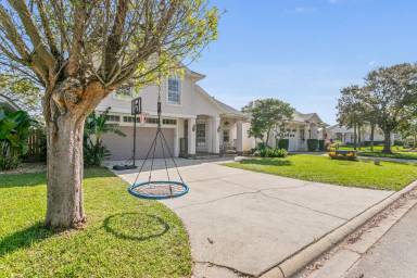 Main picture of 608 Bonaire Cir