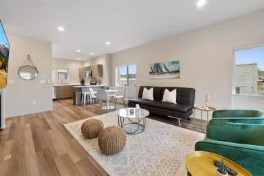 Main picture of 916 21st St