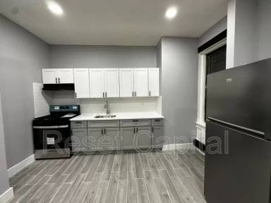 Main picture of 95 Parker St