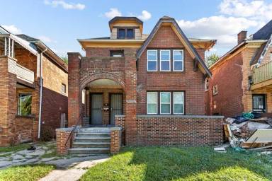 Main picture of 14814 Sussex St