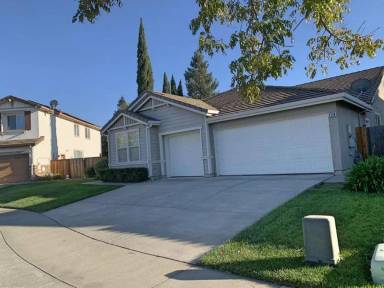 Main picture of 1714 River Oaks Cir