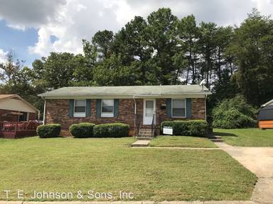 Main picture of 5010 Farmoor Cir