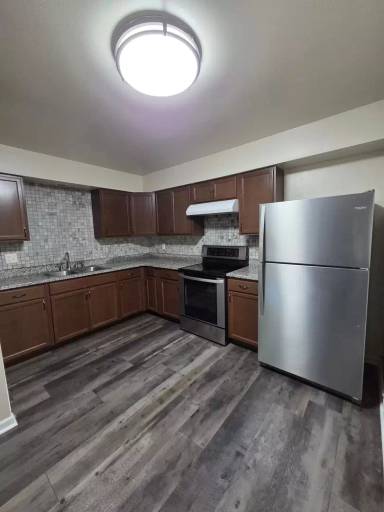 Main picture of 196 Flintridge Dr