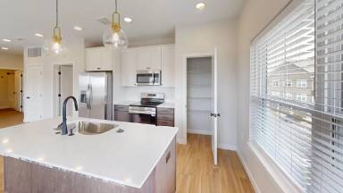 Main picture of 1808 Carden Springs Cir