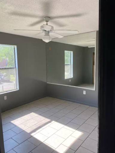 Main picture of 986 Asheville Dr