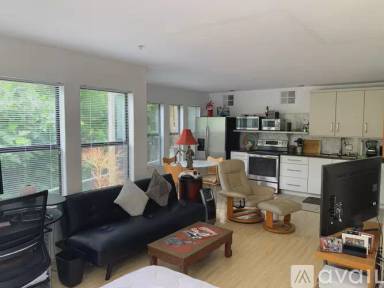 Main picture of 28215 Via Acero St