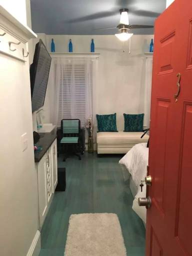 Main picture of 39 Hemenway St