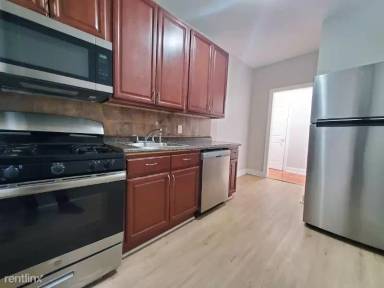 Main picture of 134 Corbin Ave