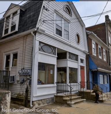 Main picture of 125 Bridge St