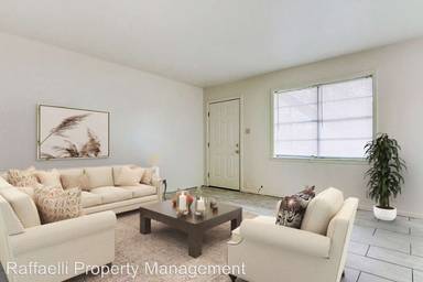 Main picture of Chateau Apartments