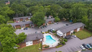 Main picture of Carousel Village Apartments