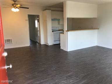 Main picture of 20404 Saticoy St