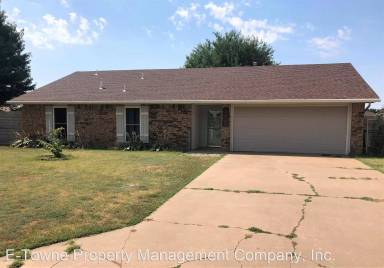 Main picture of 2906 Franklin Cir