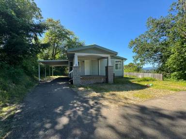 Main picture of 2485 W Military Ave